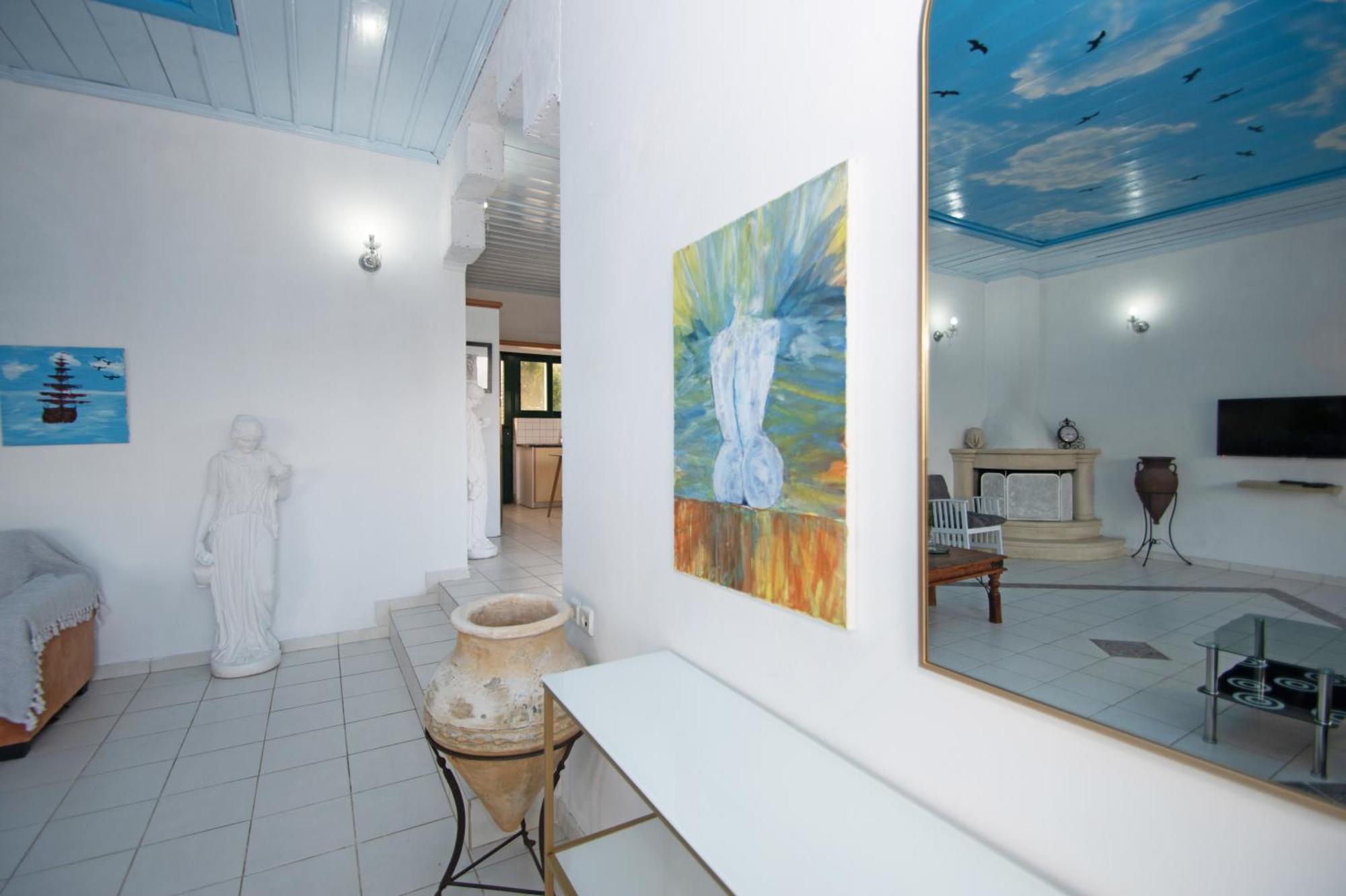Voula Villa